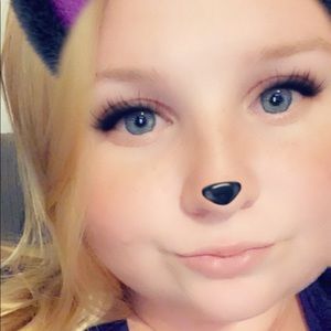 Meet your Posher, Britney